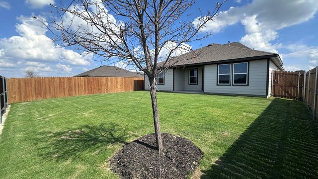 10760 BLOODSTONE Drive, Fort Worth, TX 76036