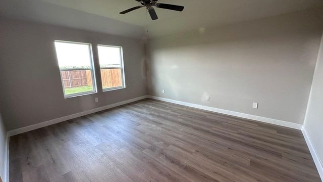 10760 BLOODSTONE Drive, Fort Worth, TX 76036