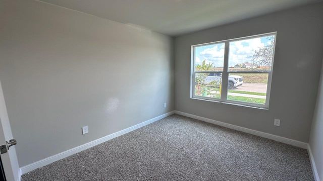 10760 BLOODSTONE Drive, Fort Worth, TX 76036