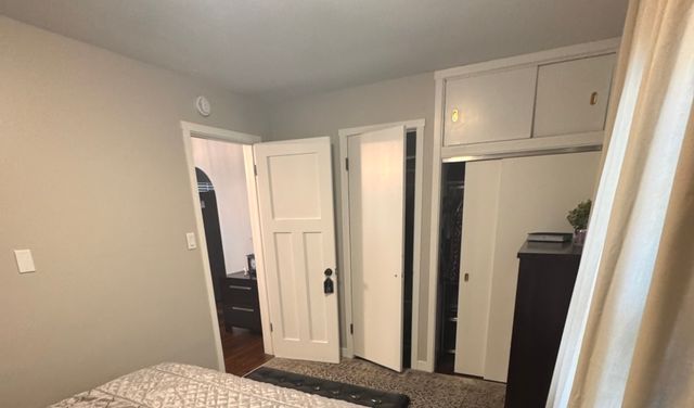 1314 S Cora Street, Des Plaines, IL 60018