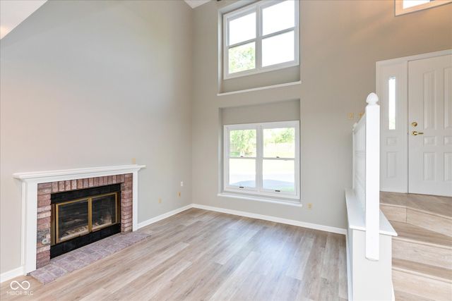 8955 Stonegate Road A, Indianapolis, IN 46227