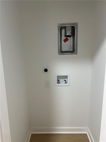 1747 Glenhaven Circle, Decatur, GA 30035