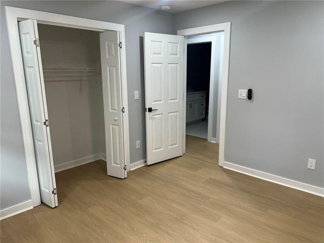 1747 Glenhaven Circle, Decatur, GA 30035