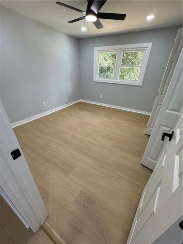 1747 Glenhaven Circle, Decatur, GA 30035