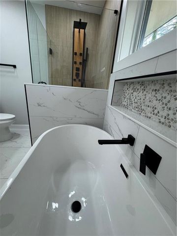 1747 Glenhaven Circle, Decatur, GA 30035