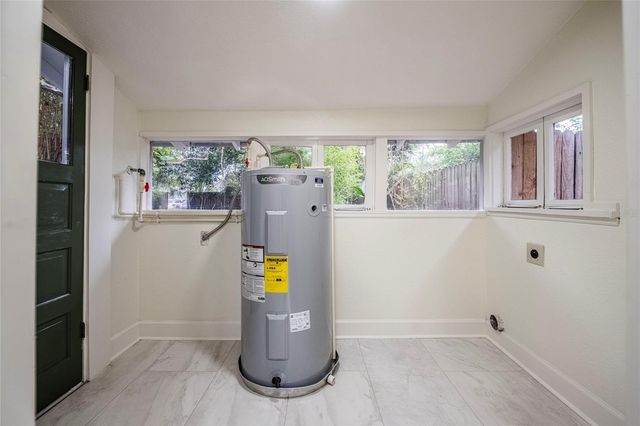 907 E PALMETTO STREET, Lakeland, FL 33801