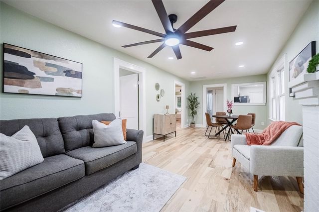 907 E PALMETTO STREET, Lakeland, FL 33801
