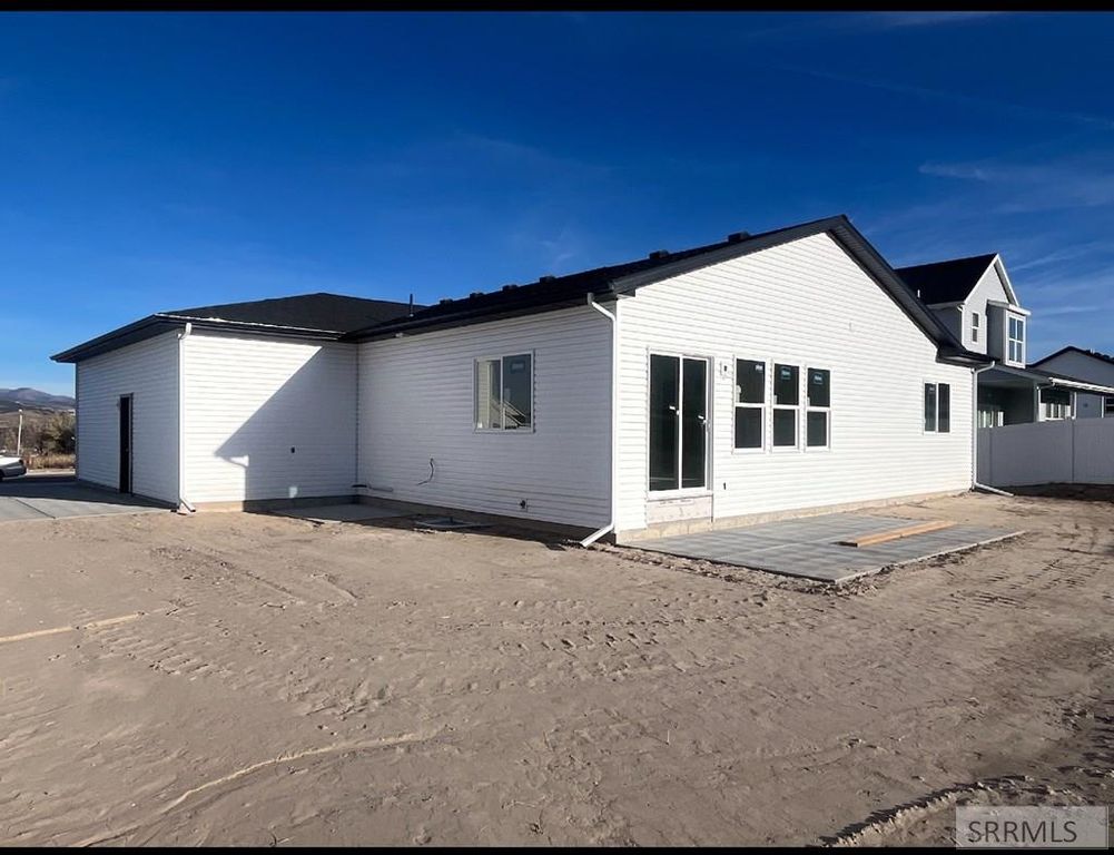 Image 4 of property listing at 2097 Magellan Loop, Pocatello, ID 83204