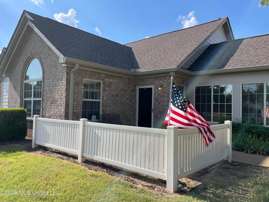 8925 Oak Branch Lane, Olive Branch, MS 38654 — photo 2