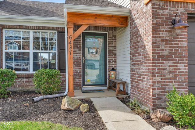 6437 Greenspire Place, Indianapolis, IN 46221