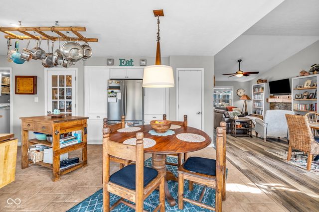 6437 Greenspire Place, Indianapolis, IN 46221