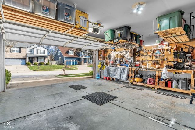 6437 Greenspire Place, Indianapolis, IN 46221