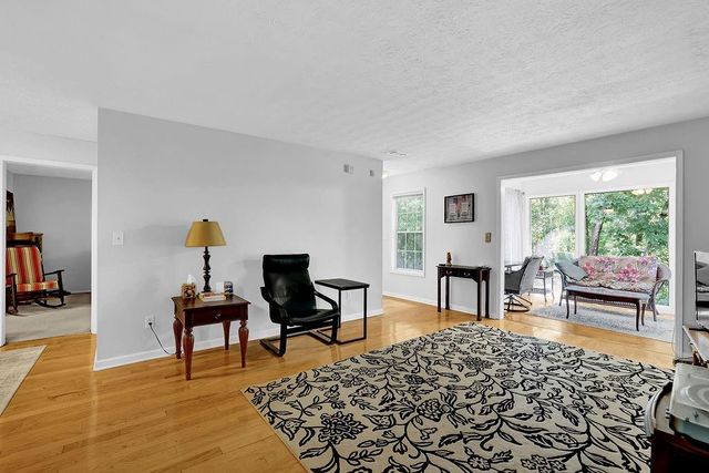 1004 Vicksburg Place, Atlanta, GA 30350