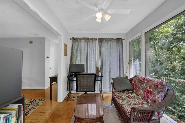 1004 Vicksburg Place, Atlanta, GA 30350