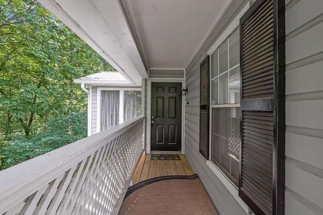 1004 Vicksburg Place, Atlanta, GA 30350