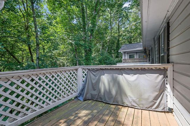 1004 Vicksburg Place, Atlanta, GA 30350