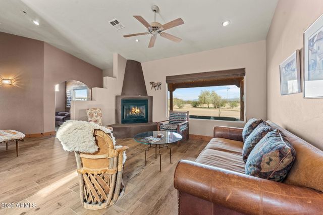 45243 W J-1 RANCH Road, Wickenburg, AZ 85390