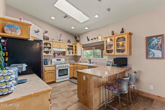 45243 W J-1 RANCH Road, Wickenburg, AZ 85390