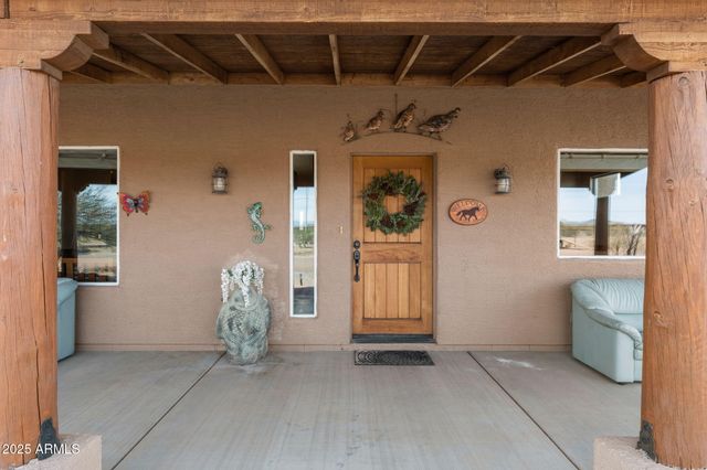 45243 W J-1 RANCH Road, Wickenburg, AZ 85390