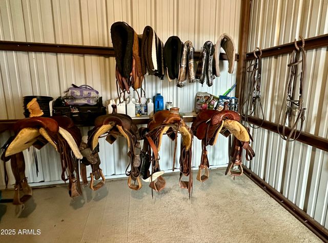 45243 W J-1 RANCH Road, Wickenburg, AZ 85390