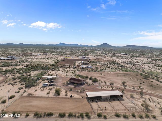 45243 W J-1 RANCH Road, Wickenburg, AZ 85390