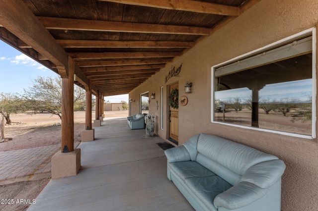 45243 W J-1 RANCH Road, Wickenburg, AZ 85390