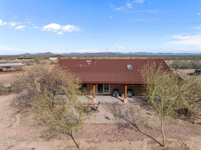 45243 W J-1 RANCH Road, Wickenburg, AZ 85390