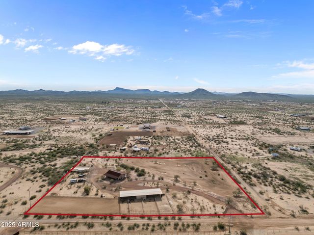 45243 W J-1 RANCH Road, Wickenburg, AZ 85390