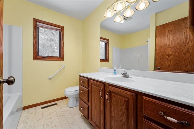 109 Westover Road, Eau Claire, WI 54701