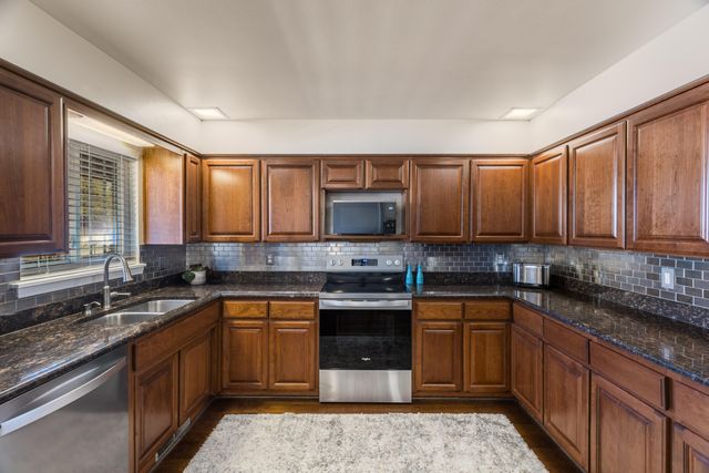 12312 Casa Grande Avenue NE, Albuquerque, NM 87112