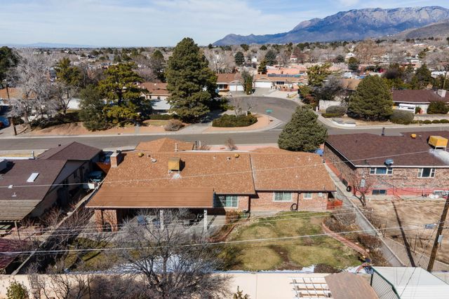 12312 Casa Grande Avenue NE, Albuquerque, NM 87112