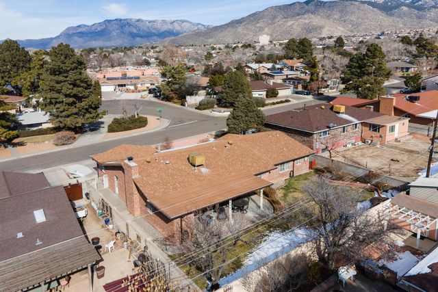 12312 Casa Grande Avenue NE, Albuquerque, NM 87112