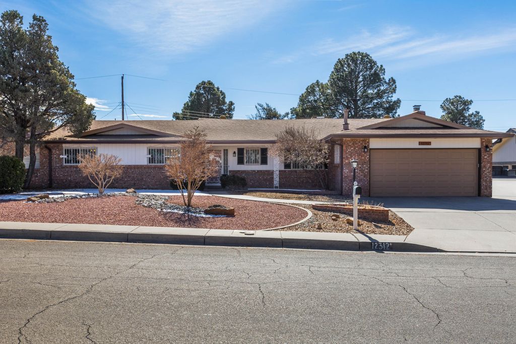 12312 Casa Grande Avenue NE, Albuquerque, NM 87112