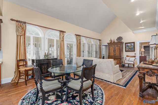 71 Windsor Drive, Russellville, AL 35653