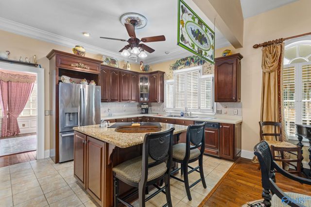 71 Windsor Drive, Russellville, AL 35653