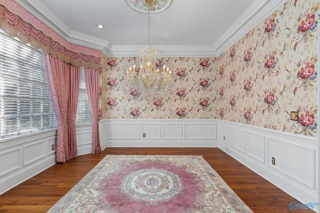 71 Windsor Drive, Russellville, AL 35653