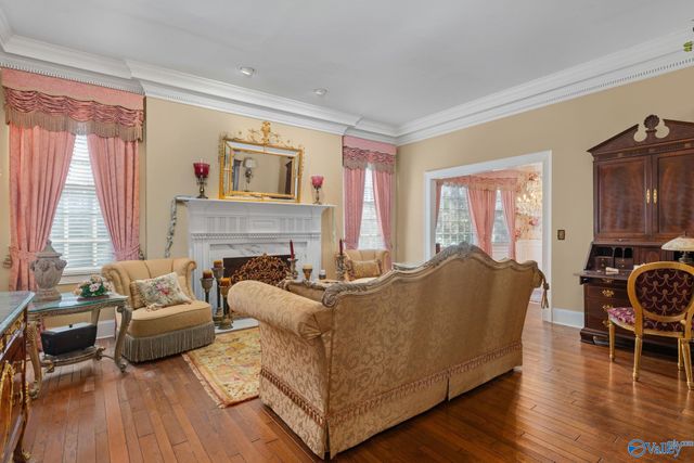 71 Windsor Drive, Russellville, AL 35653