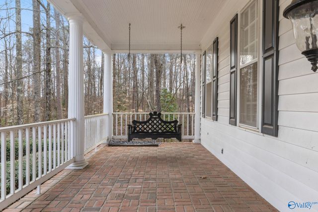 71 Windsor Drive, Russellville, AL 35653