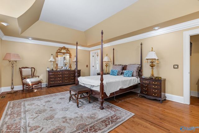 71 Windsor Drive, Russellville, AL 35653