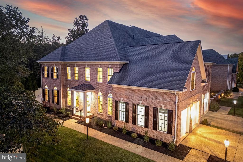 43625 MERCHANT MILL TER, Leesburg, VA 20176