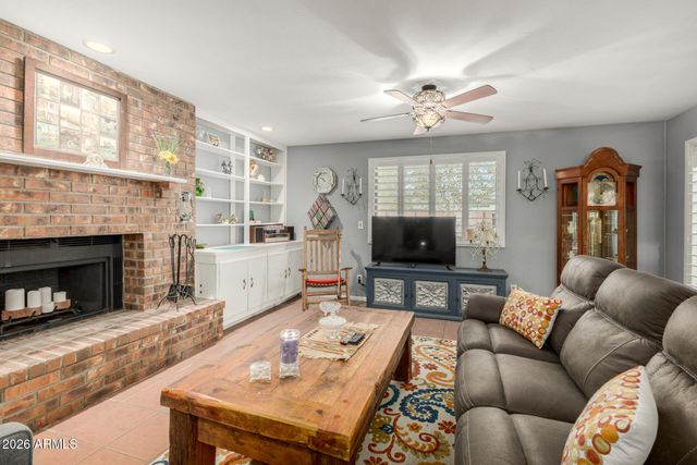 1103 N OLIVE Avenue, Casa Grande, AZ 85122