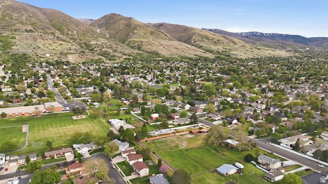 257 W 1125 N, Centerville, UT 84014