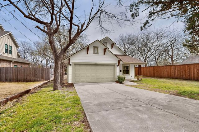 1306 Oak Street, Mckinney, TX 75069