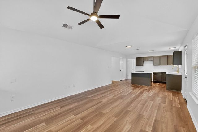 1306 Oak Street, Mckinney, TX 75069