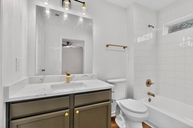 1306 Oak Street, Mckinney, TX 75069