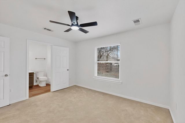 1306 Oak Street, Mckinney, TX 75069