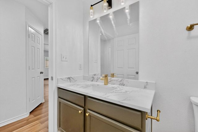 1306 Oak Street, Mckinney, TX 75069