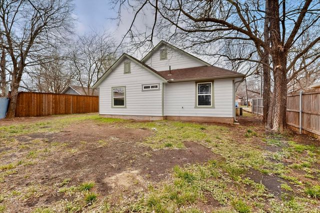 1306 Oak Street, Mckinney, TX 75069