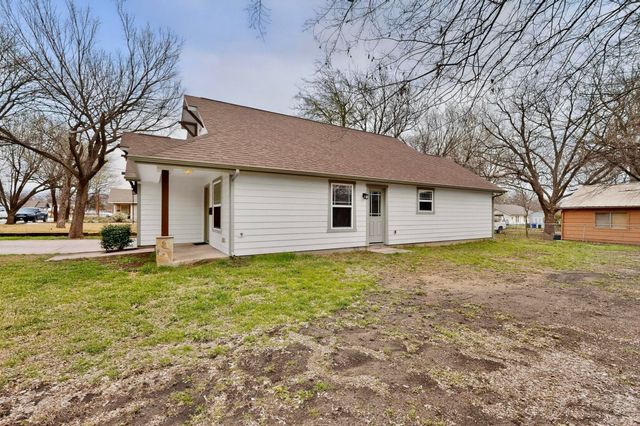 1306 Oak Street, Mckinney, TX 75069