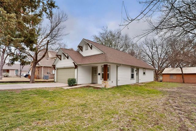 1306 Oak Street, Mckinney, TX 75069